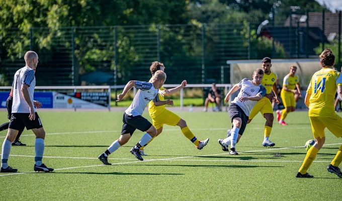 Spitzenspiel am 4.Spieltag im Nierspark